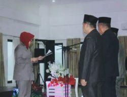 Pj Sekda Bursel Ruslan Makatita Resmi di Lantik Bupati Safitri Malik