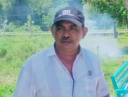 Kepala DKP Bursel Memantau Pegawai dan Stafnya Pada Giat Bersih di Alun-Alun Kota Namrole