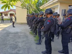 Personil Polres Bursel Laksanakan Cooling System, Beri Imbauan agar Para Pendukung Paslon Tidak Melakukan Konvoi