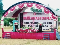 Bawaslu Bursel Gelar Deklarasi Damai Anti Politik Uang dan Politisasi Sara