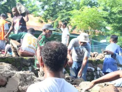 PELETAKAN BATU PERTAMA MUSHOLLA DARUL ILMI MTs NEGERI 3 FLORES TIMUR: KAMAD BERI APRESIASI DAN BERHARAP PERAN SERTA SEMUA STAKE HOLDER