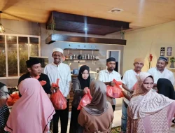 HIPMI Bursel Buka Puasa Bersama dan Memberikan Santunan Kepada Anak Yatim, Janda dan Mualaf