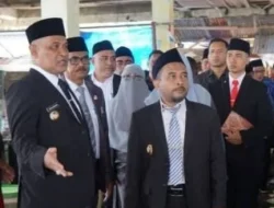 Hari Pertama Kerja, Bupati dan Wakil Bupati Buru Lakukan Kunker ke Pasar Inpres Namlea dan RSUD
