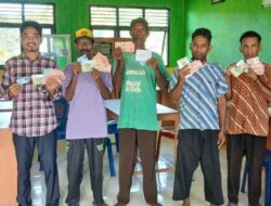 Sembilan Siswa SMK Perikanan Global Pratama Terima Dana PIP Rp1,8 Juta