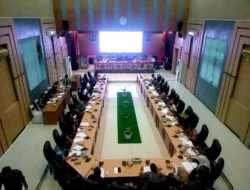 Pansus I DPRD Kota Ambon Gelar Uji Publik Ranperda Pemberdayaan dan Perlindungan Tenaga Kerja Lokal
