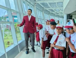 Bandara Pattimura Ambon Kenalkan Dunia Penerbangan kepada Siswa SD Lewat Program School Goes to Airport