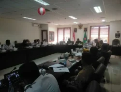 Komisi II DPRD Maluku Gelar Rapat Kerja Bahas Progres Irpom Tahun 2026